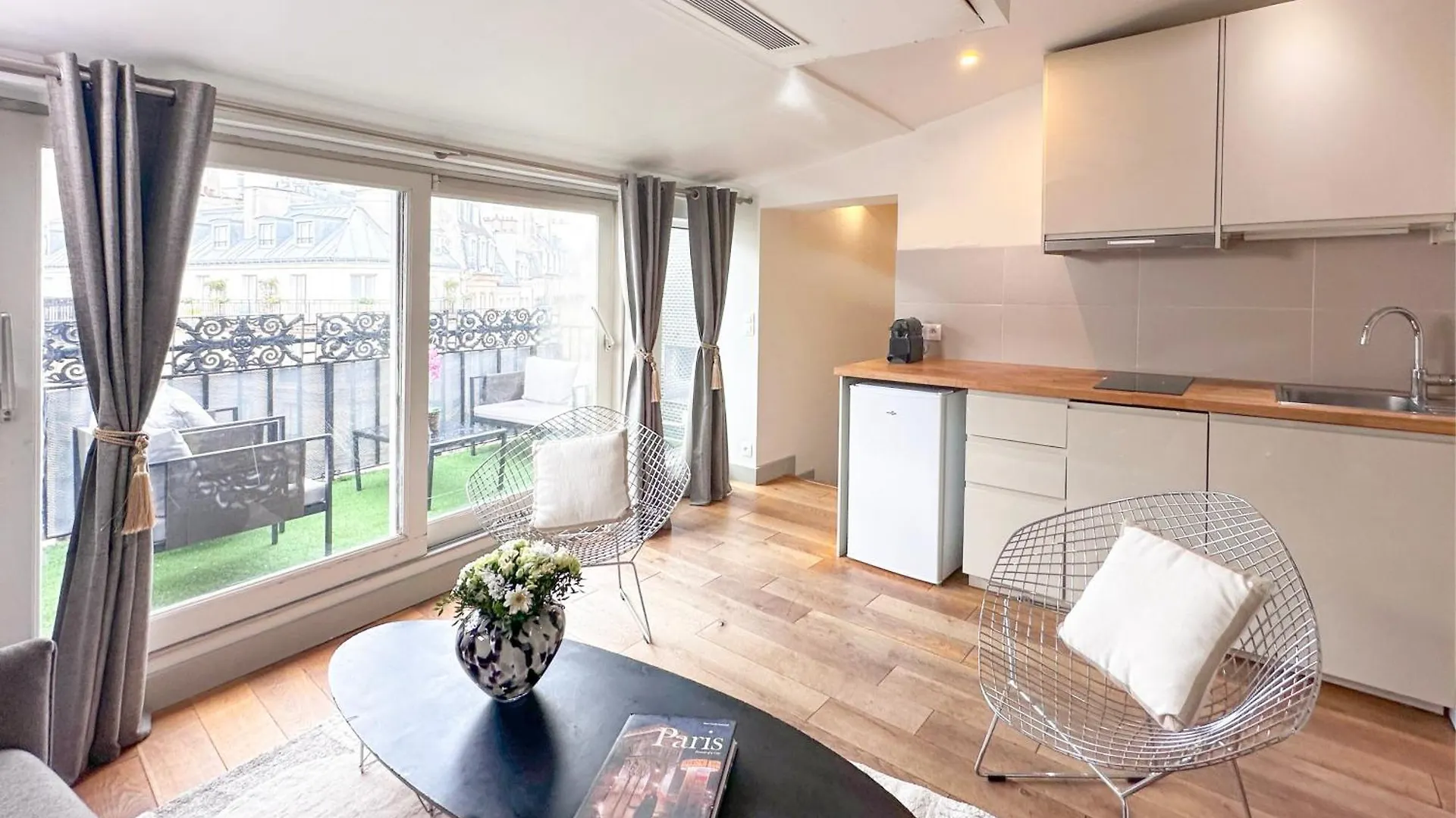 St Michel Apartment *